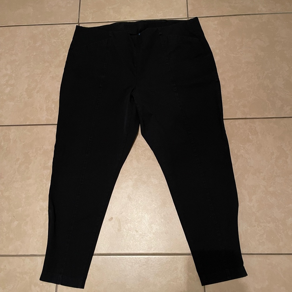 Old Navy Black Ankle Pants
